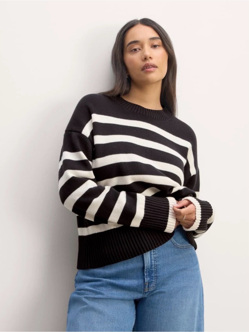 New Everlane The Organic Cotton Crew Sweater Black/Canvas L Dark Academia Chic